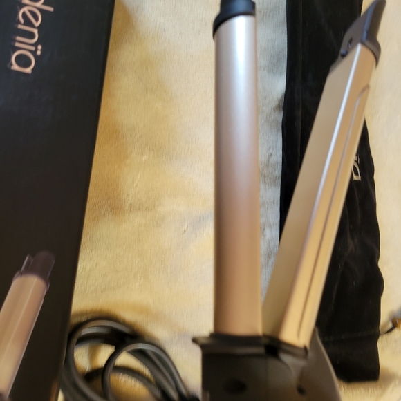 NIB MODINIA CERAMIC CURLER AND STRAIGHTENER. NEVER OPENED EXCEPT FOR PICS. - Picture 3 of 5